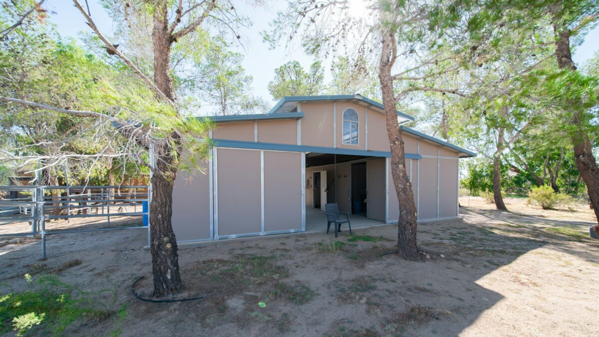 Planning Multi-Use Outbuildings: Smart Construction for Work and Recreation